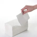 Кърпи диспенсър Z кашон 12 стека